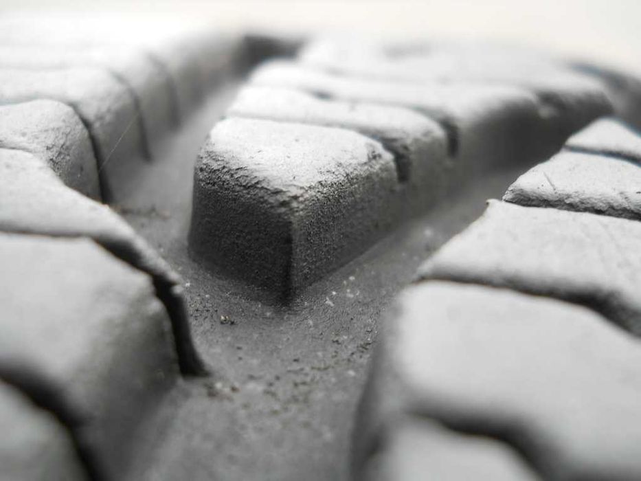 Opony całoroczne 215/50R17 95W XL Uniroyal 7mm 2021r cena za 2szt + MONTAŻ GRATIS
