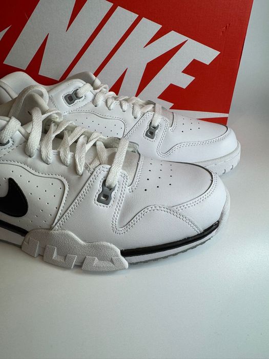 Nowe sneakersy męskie NIKE CROSS TRAINER LOW białe 44