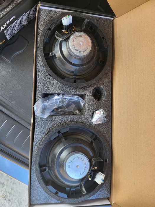 Оригінальна акустика (колонки) Suzuki Vitara