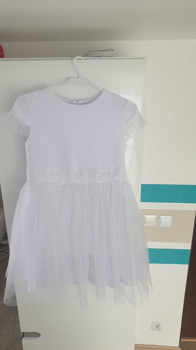 Sukienka komunia/ przebranie/wesele 146-152