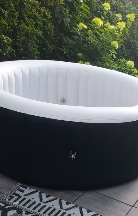 Jacuzzi ogrodowe dmuchane komplet