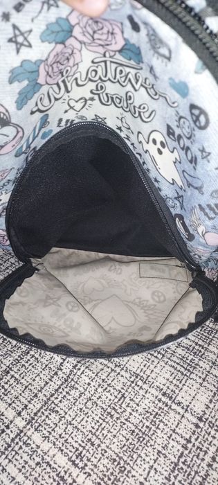 Conjunto Mochila+estojo GHUTS