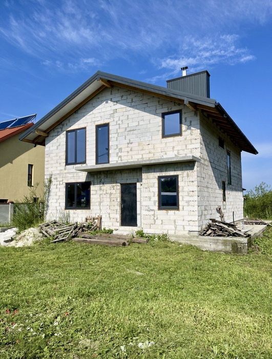 Продаж 4-кім. будинку Бірки