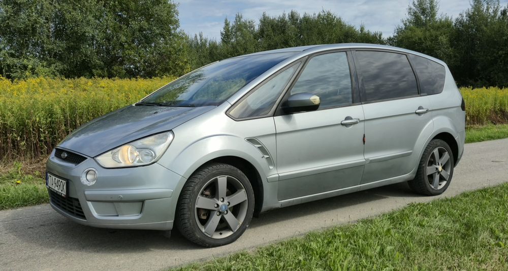 Ford S-Max
