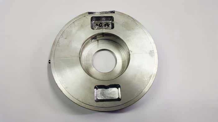 МОНОЛИТНАЯ, РЕМОНТНАЯ, ЛИТАЯ центральная опора коленвала ЯВА/JAWA 350