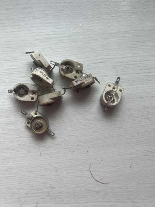 Конденсатори  електротовари