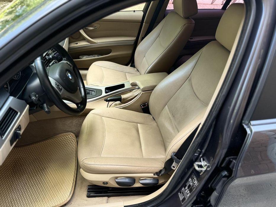 Продам bmw e90 2005