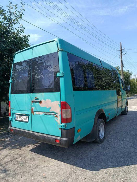 Легкові автомобілі
