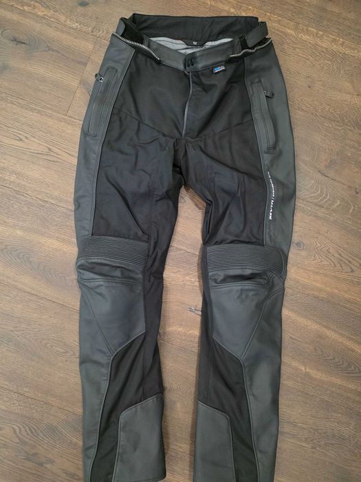 Spodnie  skórkowe motocyklowe REV'IT! – stan Idealny , rozmiar 54 , xl