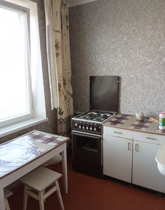 Сдам однокомнатную квартиру метро Холодная гора 3 мин пешком