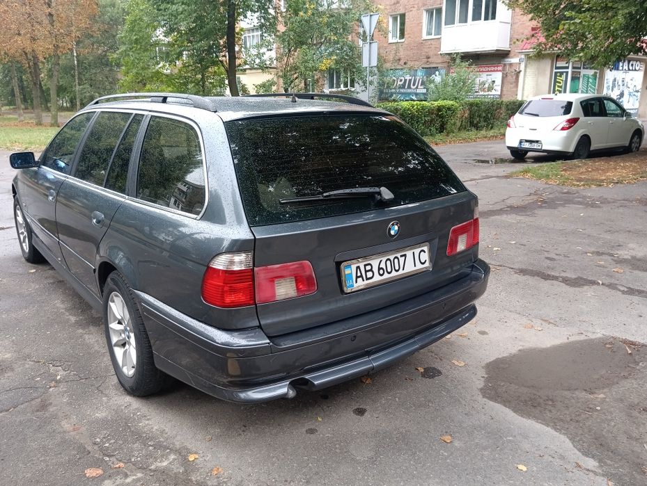 Продам БМВ е39  525 тді