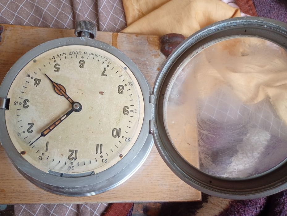 часы с подводной лодки