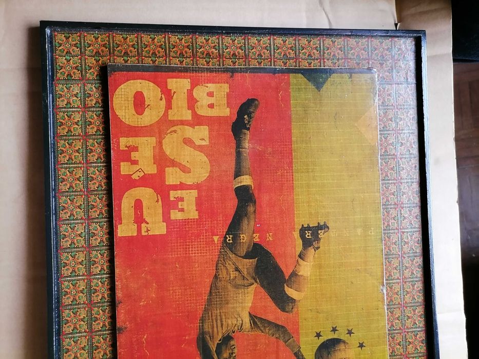 EUSÉBIO Pantera Negra 1962 Foto Incrustada Verniz Mate Moldura 47x 40
