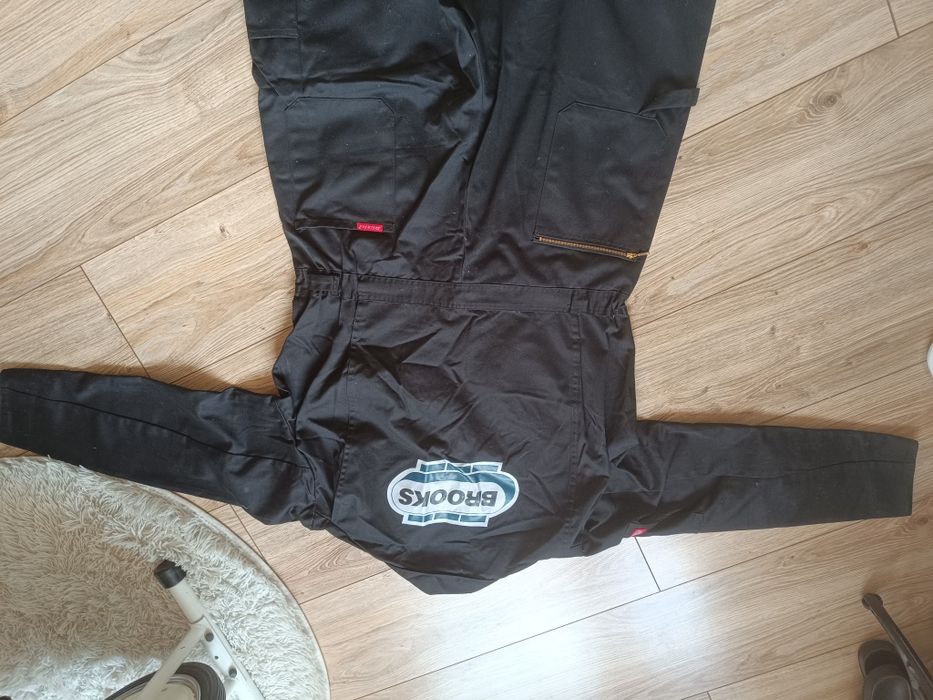 Czarny kombinezon roboczy marki Dickies Brooks