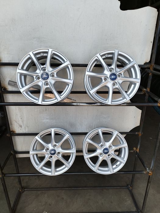 Felgi 15" 4x108 Et 45 6j Ford