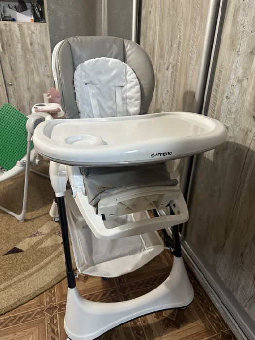 Стільчик для годування Carello