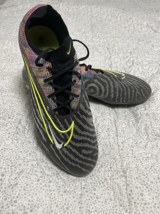 Бутци nike phantom gx