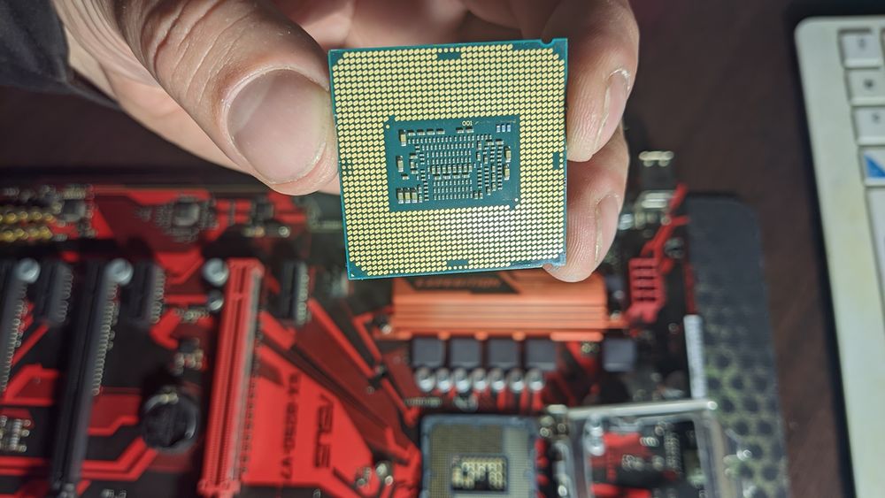 Комплект intel i7 7700 мать asus ex b250 v7.