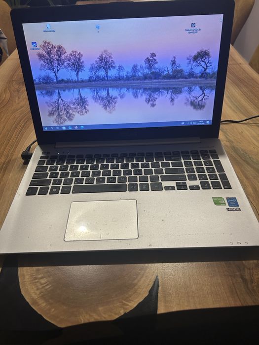 Laptop asus  r553ln