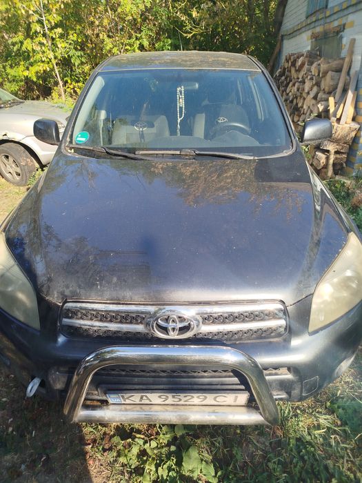 Toyota RAV 4D-CAT 2.2 Дизель