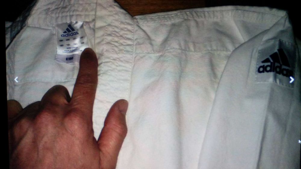 Fato judo karate marca adidas para 5 anos 130 cm como novo