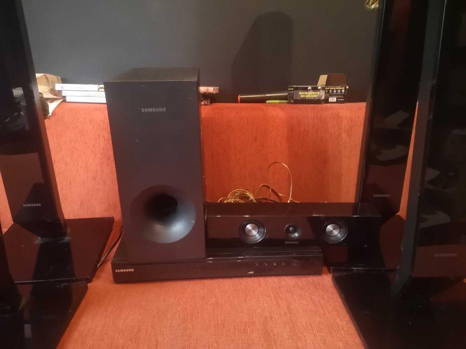 Kino domowe Samsung HT-D355 5.1