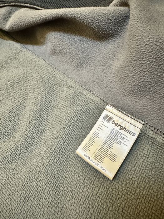 Продам вітровку Berghaus