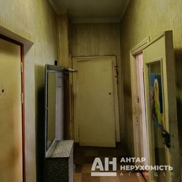 Продається 3-к квартира в Кропивницькому, р-н Центр (ЦНАП /«ROSHEN”)