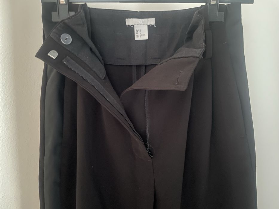 Czarne eleganckie spodnie HM rozmiar xxs