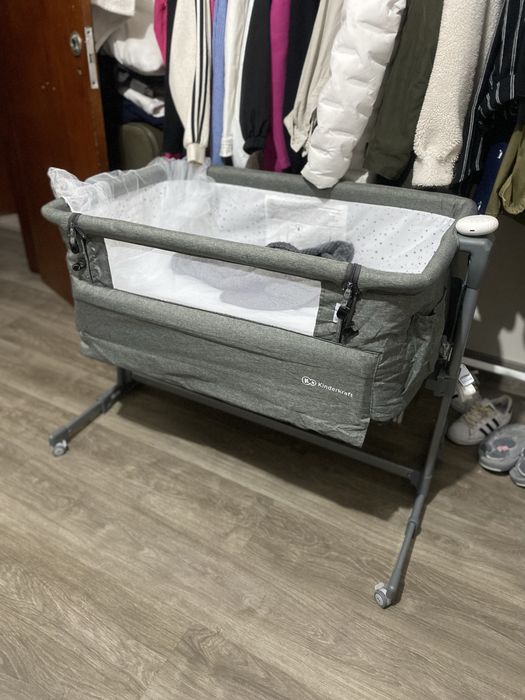 Berço 2 em 1 acoplavel next to me KinderKraft