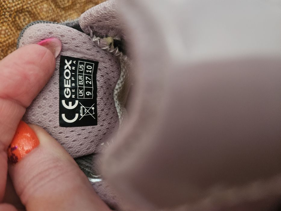 Buty firmy GEOX rozmiar. 27