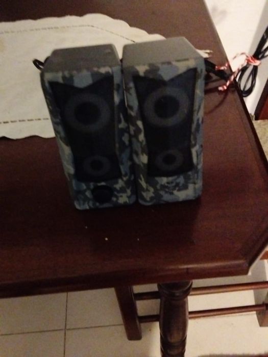 Vendo conjunto de computador