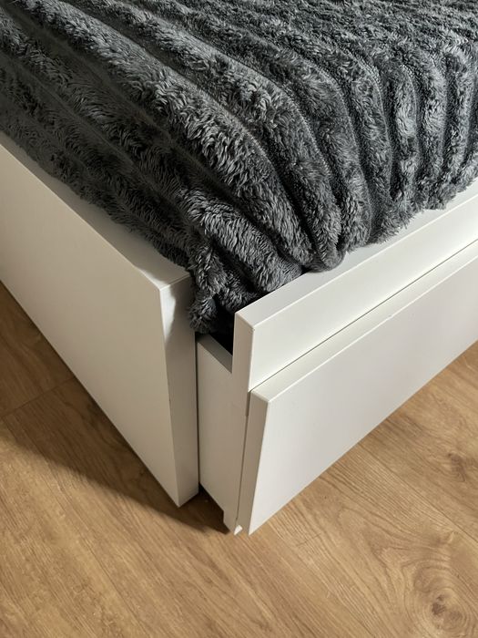 Cama Ikea Flekke