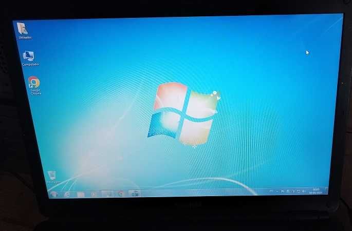 Portátil Toshiba Satellite L300-18G