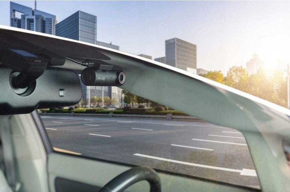 Wideorejestrator Mio J30 2.5K WiFi automatyczne nagrywanie G-Sensor FV