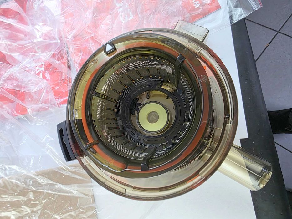 Wyciskarka wolnoobrotowa Bio Juice 16w1