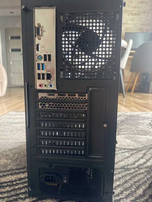 Komputer Gamingowy i5-14400f RTX 5060 32GB RAM