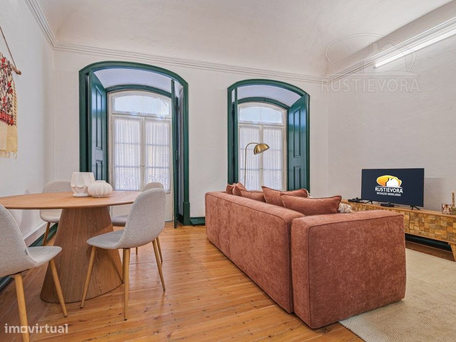 Prédio em Évora com 2 apartamentos T1