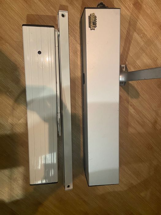 доводчик dorma made in USA