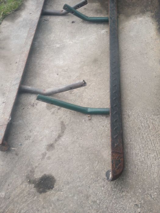 Stopnie Stalowe Frontera A 2,0 8v 3d Cześci