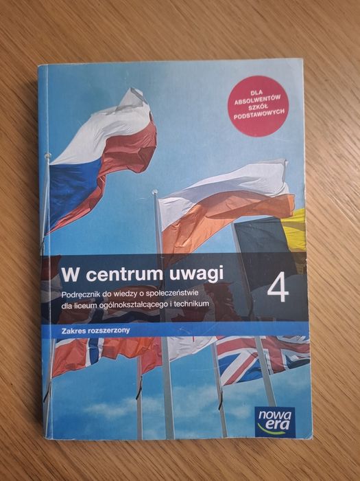 W centrum uwagi 4 podręcznik WOS klasa 4 nowa era