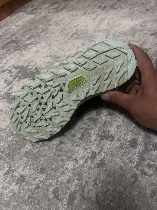 Жіночі трекінгові кросівки Asics Gel-Trabuco 10 GTX  для бігу