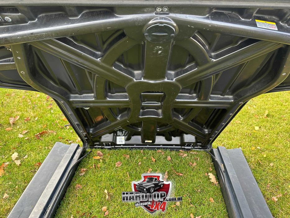 Pokrywa Paki Volkswagen Amarok Zabudowa Klapa
