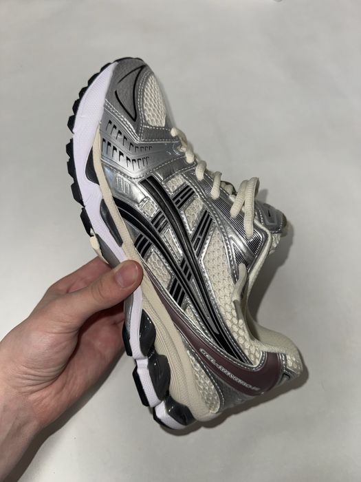 asics gel-kayano 14