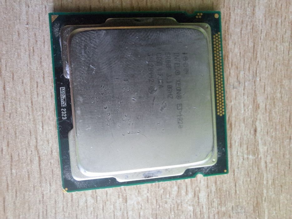 Procesor Intel+ Wentylator do niego