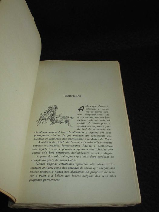 Livro Lisboa das Toiradas Pepe Luís 1947