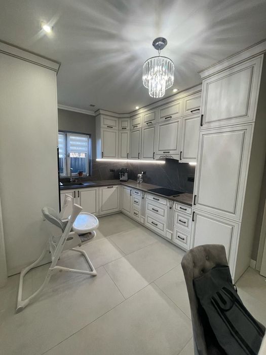 Приватний будинок