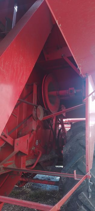 Продам комбайн масей фергісон 240