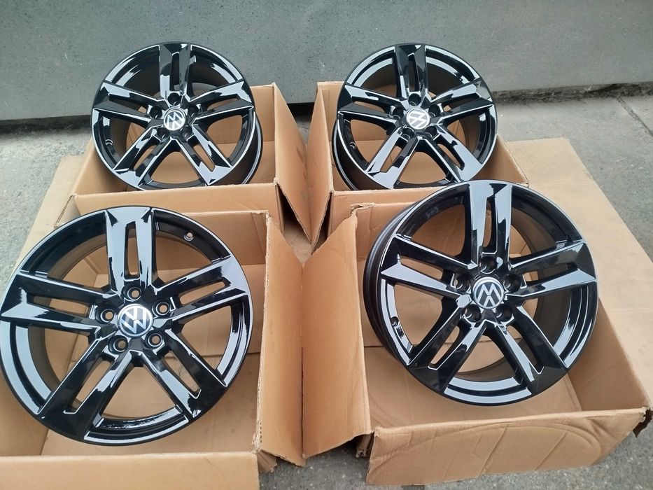 A822# Alufelgi 17" 5x112 7 Et 42J Vw Golf Passat Arteon Tiguan T-Roc