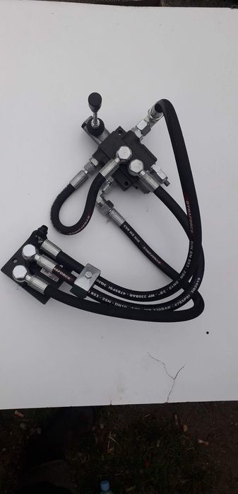 URSUS C-330 rozdzielacz, plyta zamiast rozdzielacza zestaw do przeróbk